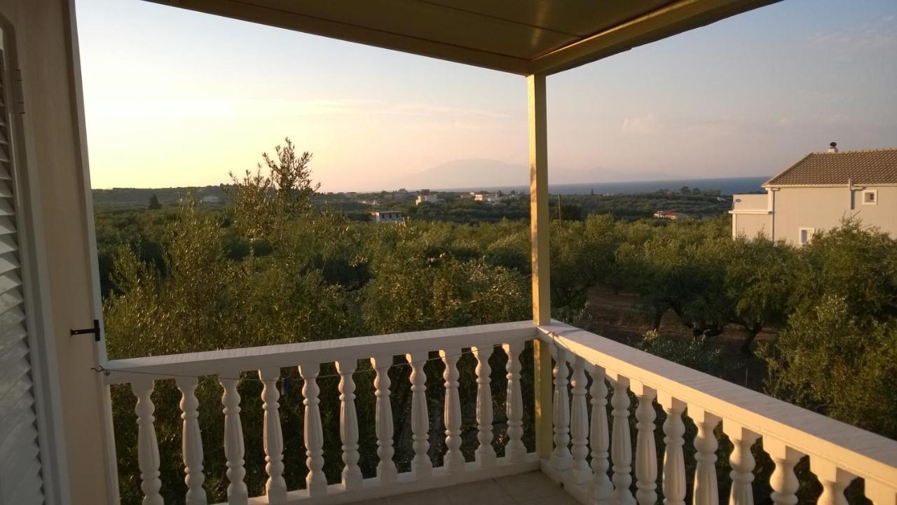 Casa Dyonisia Tsilivi * Plános